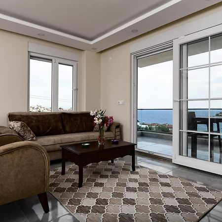 Villa Noble دمرة المظهر الخارجي الصورة
