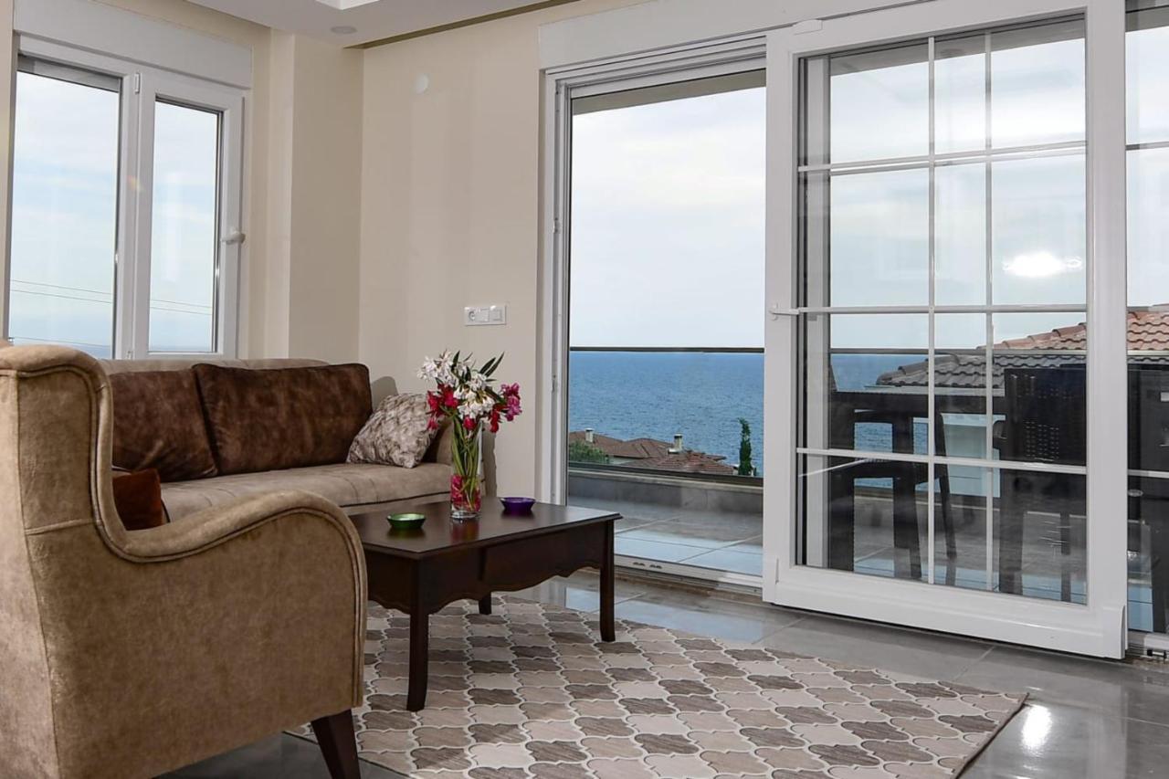 Villa Noble دمرة المظهر الخارجي الصورة