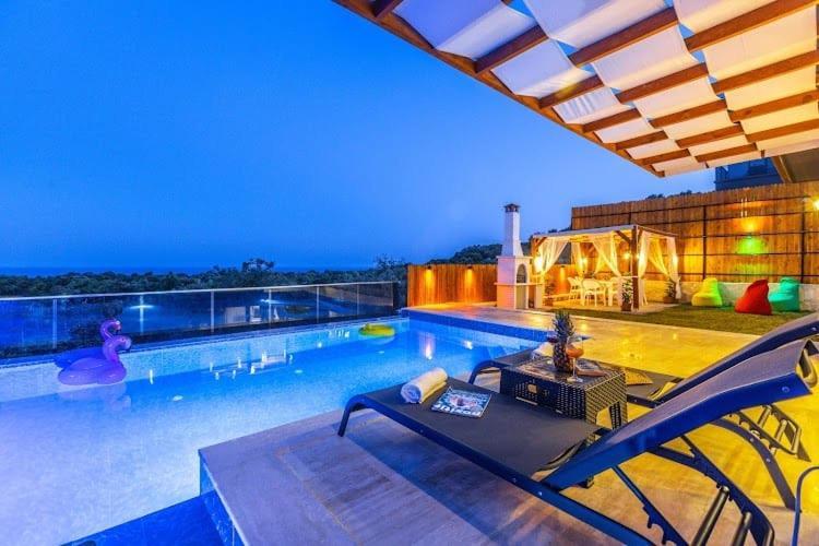 Villa Noble دمرة المظهر الخارجي الصورة