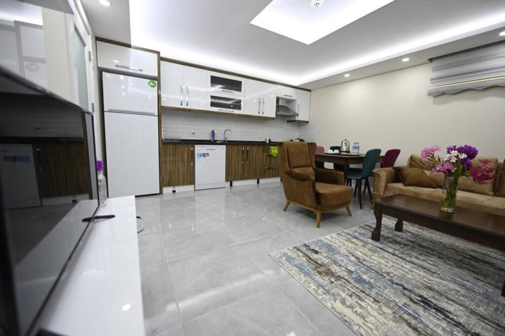 Villa Noble دمرة المظهر الخارجي الصورة