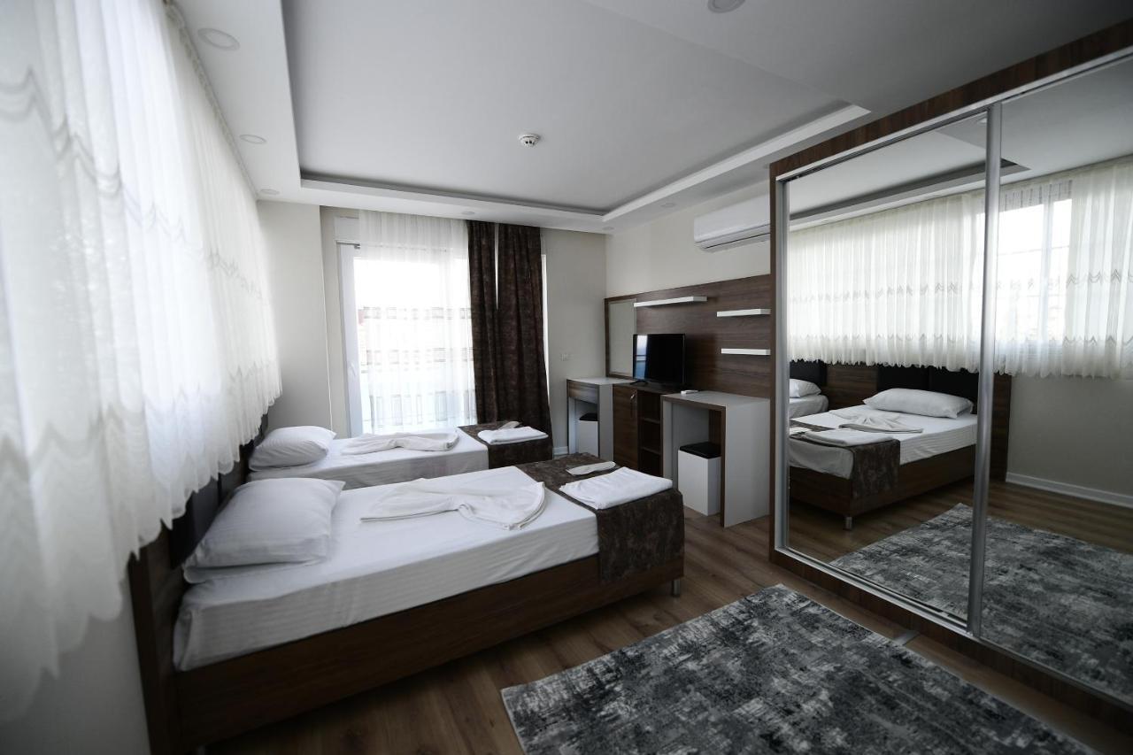 Villa Noble دمرة المظهر الخارجي الصورة